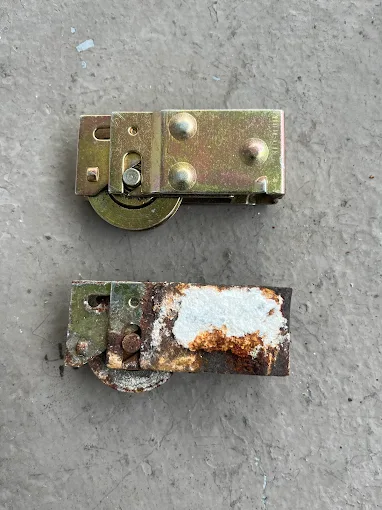 New heavy-duty sliding door roller after replacement